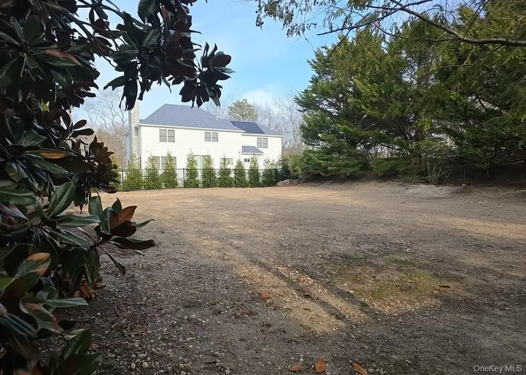 1A Jackson Avenue Hampton Bays NY 11946
