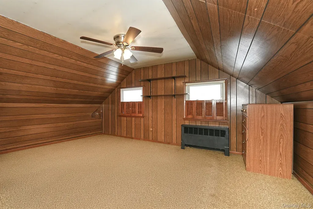 59 Stone Lane Levittown NY 11756