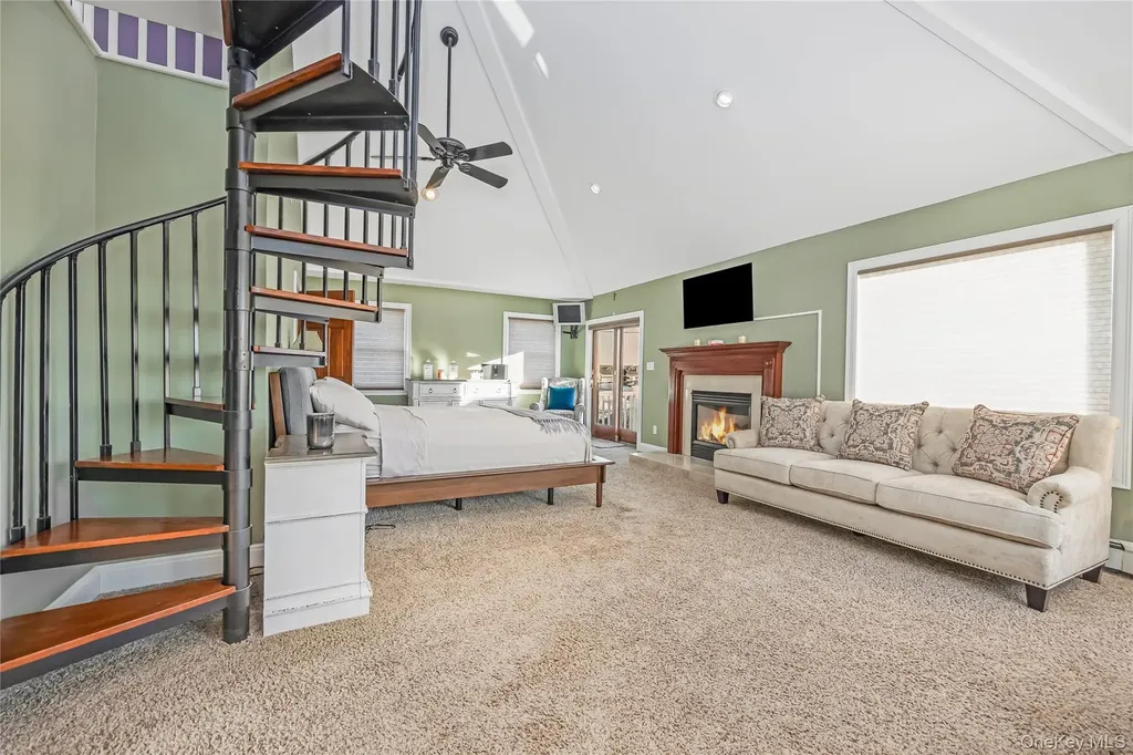 120 Neptune Place Massapequa NY 11758