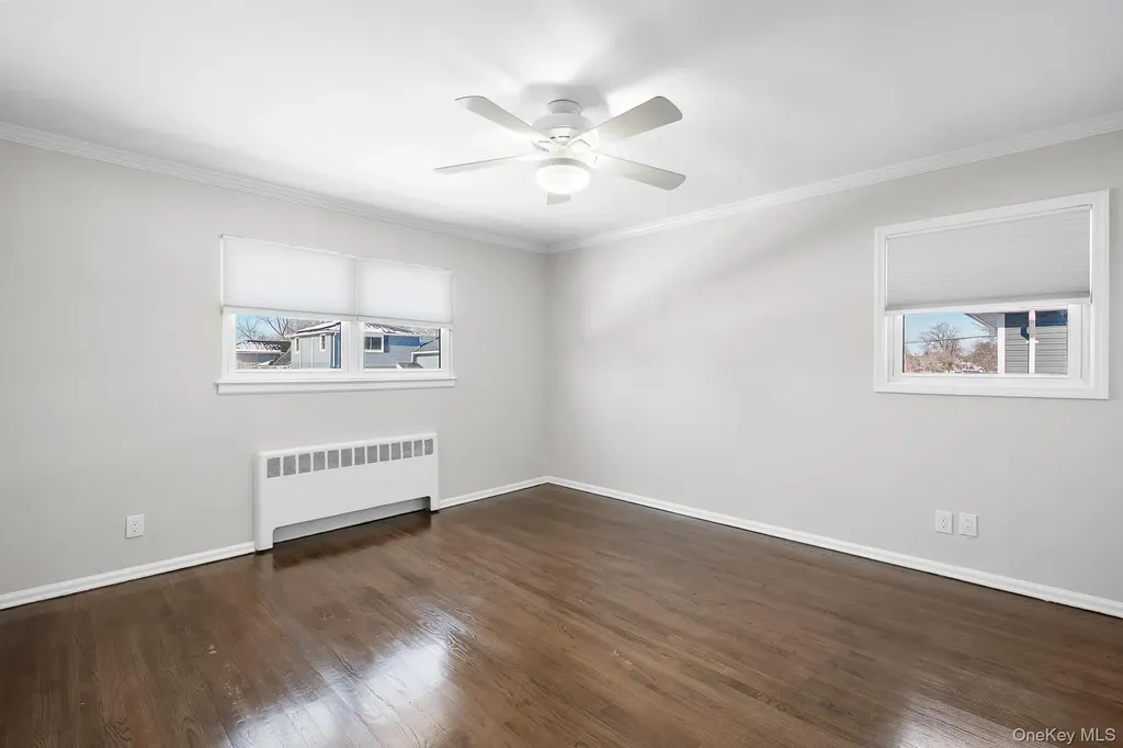 53 Elizabeth Drive Bethpage NY 11714