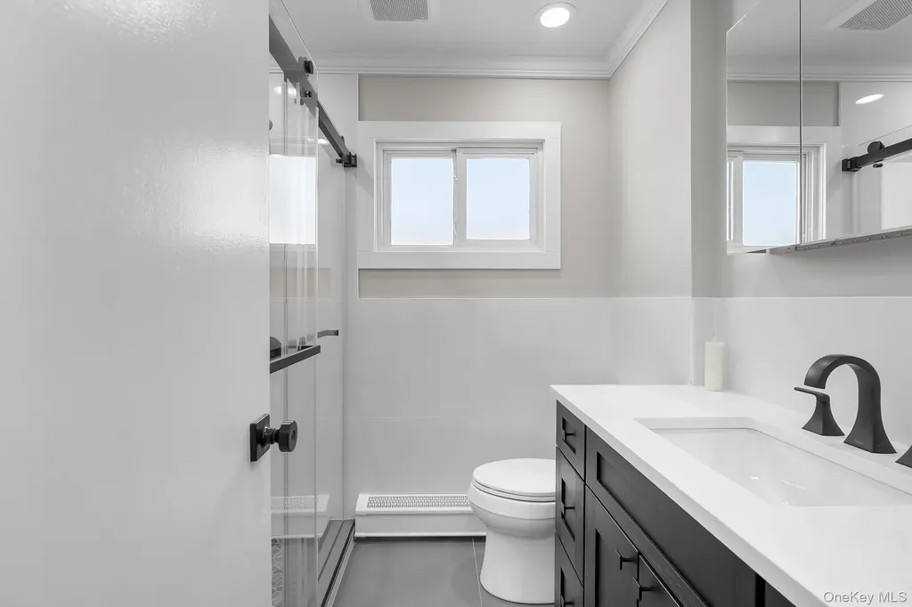 53 Elizabeth Drive Bethpage NY 11714