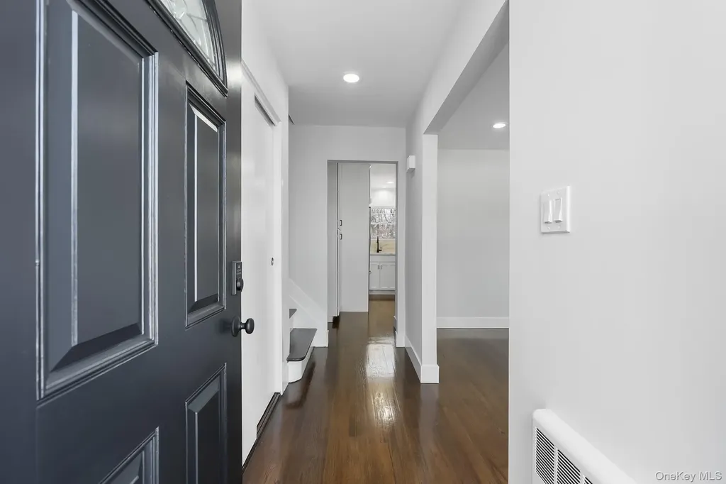 53 Elizabeth Drive Bethpage NY 11714