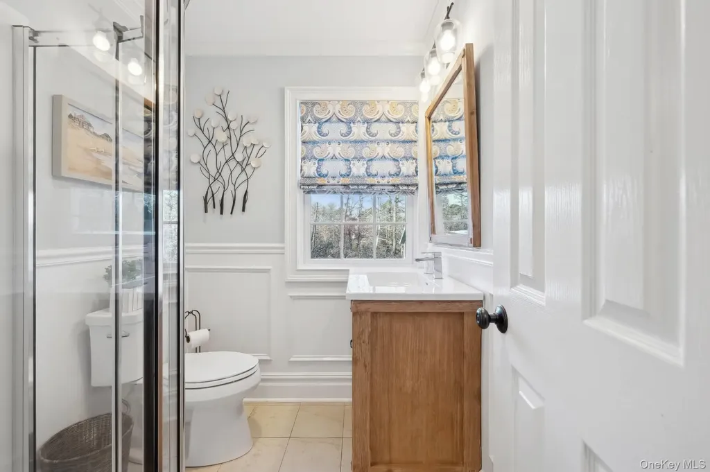 47 Bathing Beach Road Southampton NY 11968