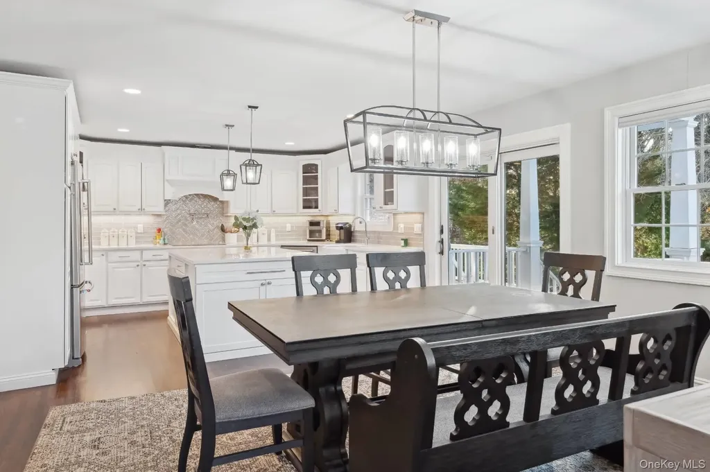 47 Bathing Beach Road Southampton NY 11968