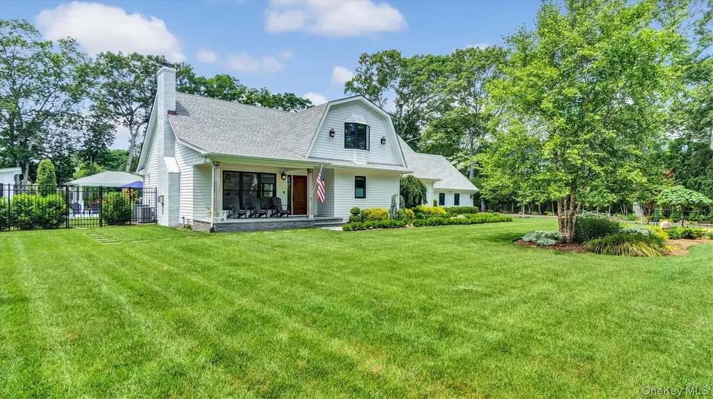 99 Beach Road Westhampton Beach NY 11978
