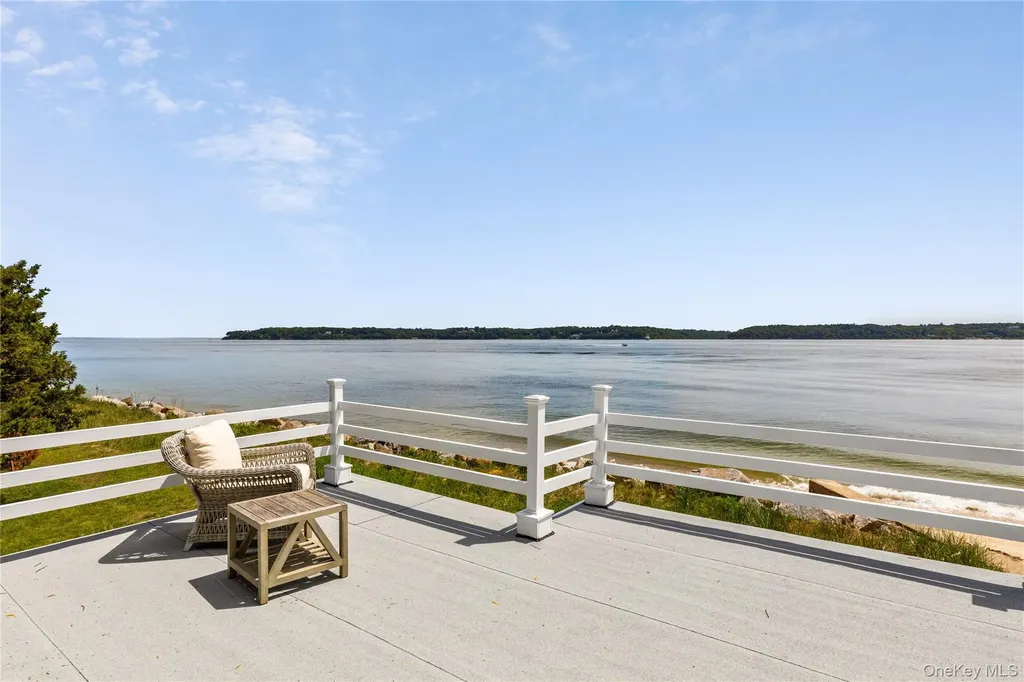 335 Centre Island Road Centre Island NY 11771