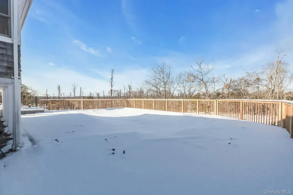 33 Oceanview Road Hampton Bays NY 11946
