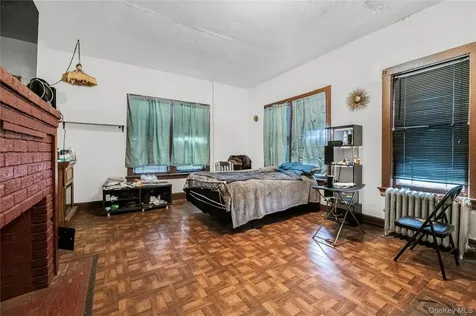 66 W 2nd Street Mount Vernon NY 10550