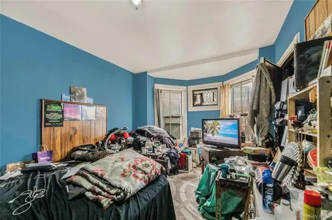 66 W 2nd Street Mount Vernon NY 10550