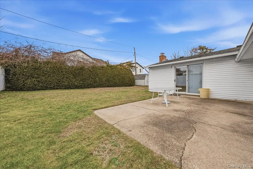 17 Wilson Lane Bethpage NY 11714