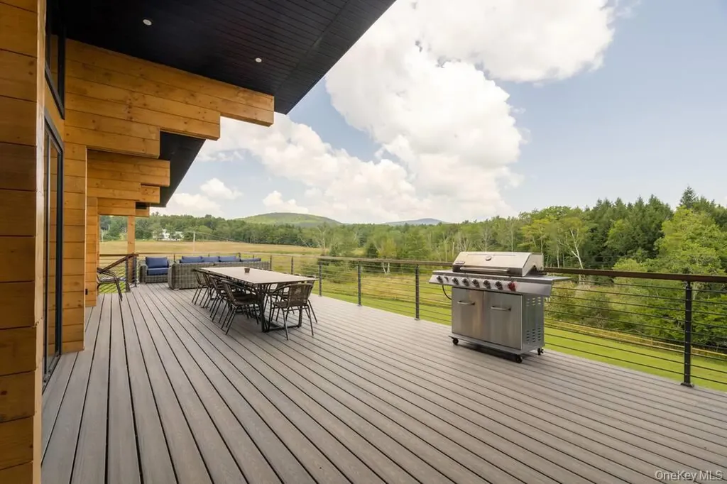 208 Mill Street Windham NY 12496