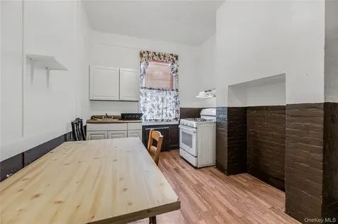 66 W 2nd Street Mount Vernon NY 10550