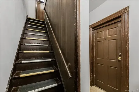 66 W 2nd Street Mount Vernon NY 10550