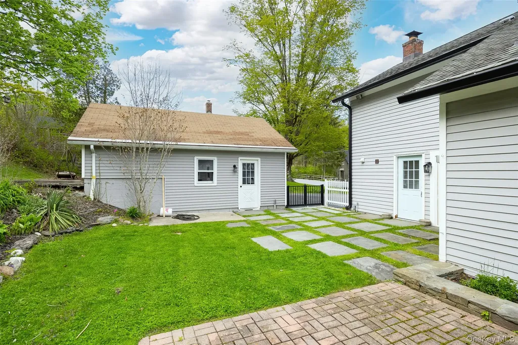 5 Valley Farm Road Millbrook NY 12545