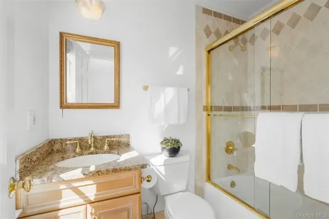 1314 Flagler Drive Mamaroneck NY 10543