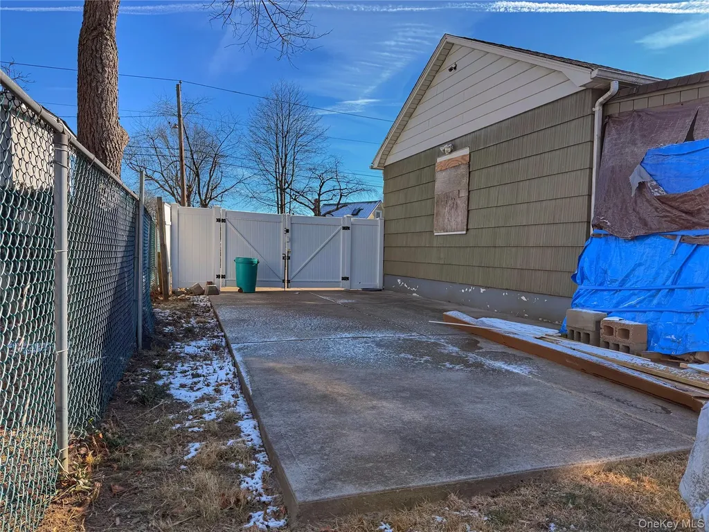20 Bogota Road Mastic Beach NY 11951