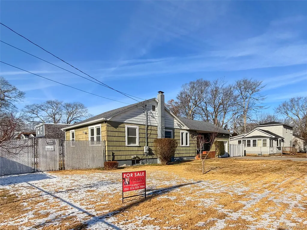 20 Bogota Road Mastic Beach NY 11951