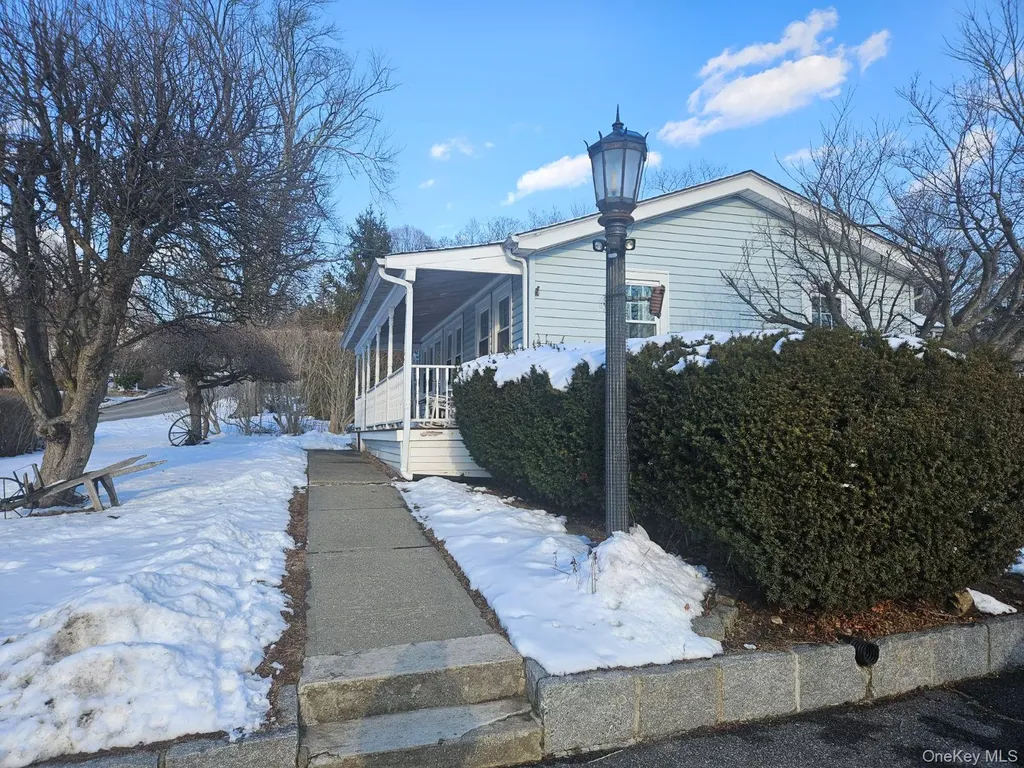 28 Putnam Drive Carmel NY 10512