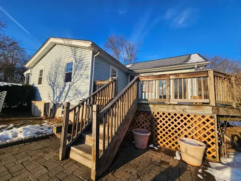 28 Putnam Drive Carmel NY 10512