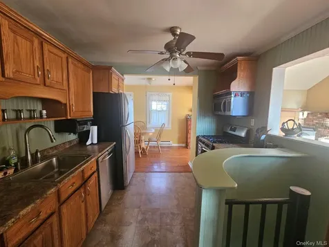 28 Putnam Drive Carmel NY 10512