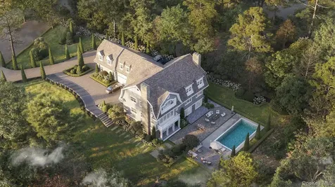 23 Mallard Drive Lloyd Neck NY 11743