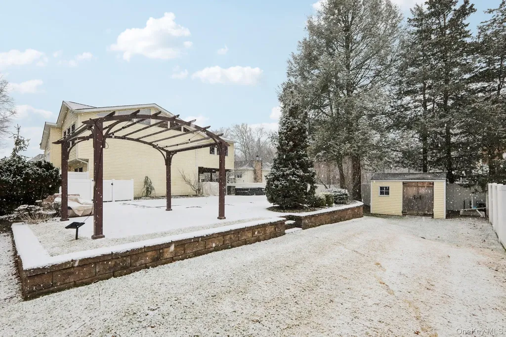 4 Austin Way Tappan NY 10983