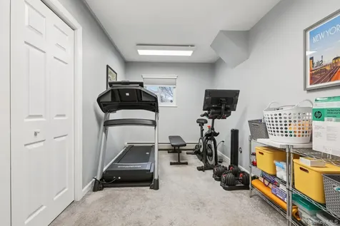 4 Austin Way Tappan NY 10983