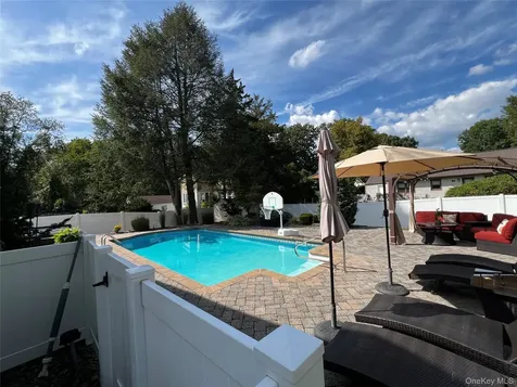 4 Austin Way Tappan NY 10983