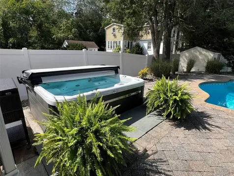 4 Austin Way Tappan NY 10983