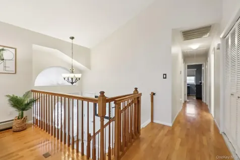 4 Austin Way Tappan NY 10983