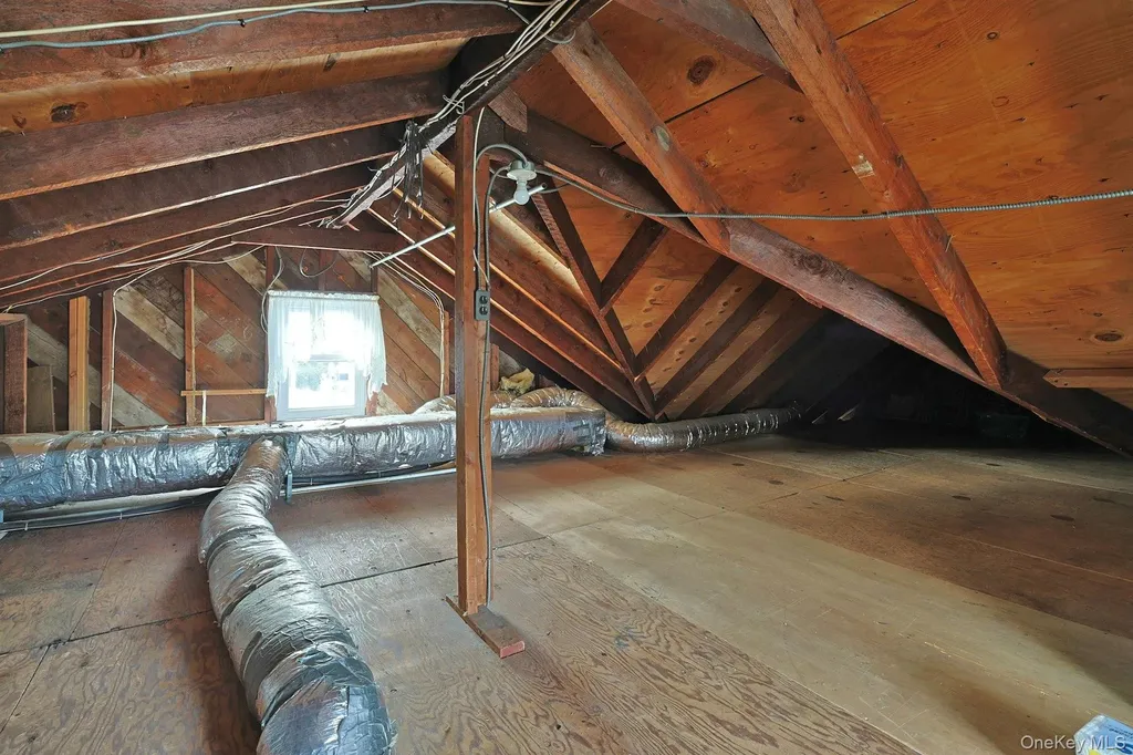 16 Richardson Place Eastchester NY 10709