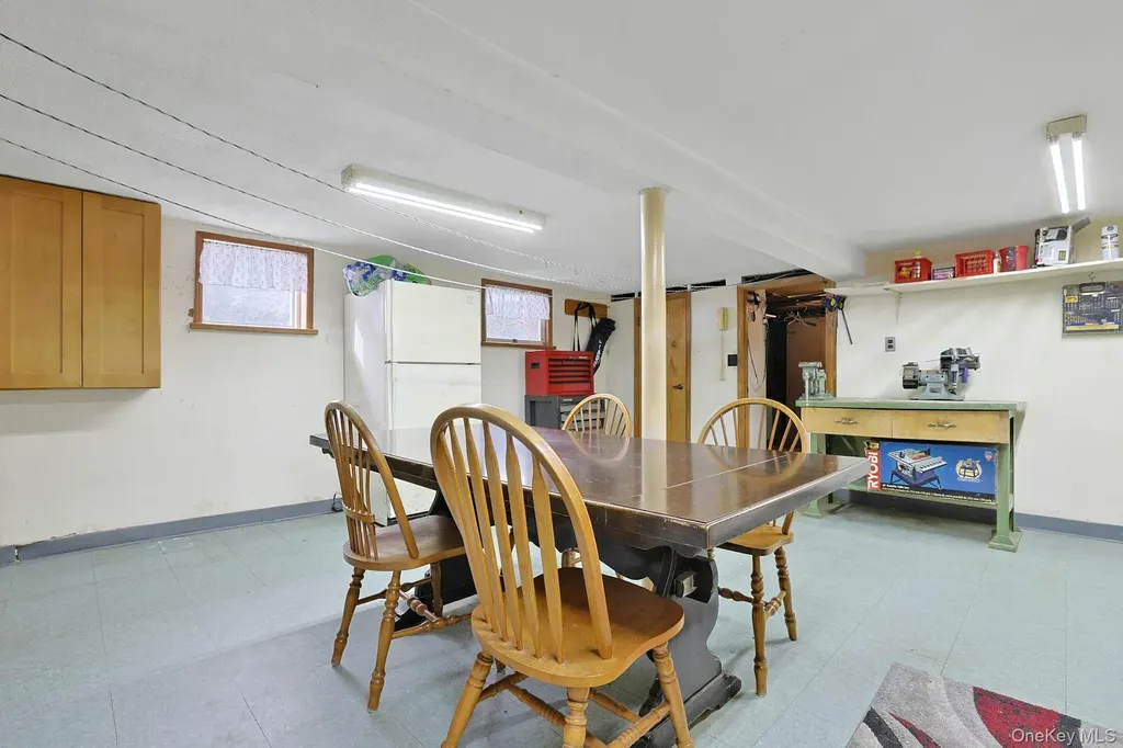 16 Richardson Place Eastchester NY 10709
