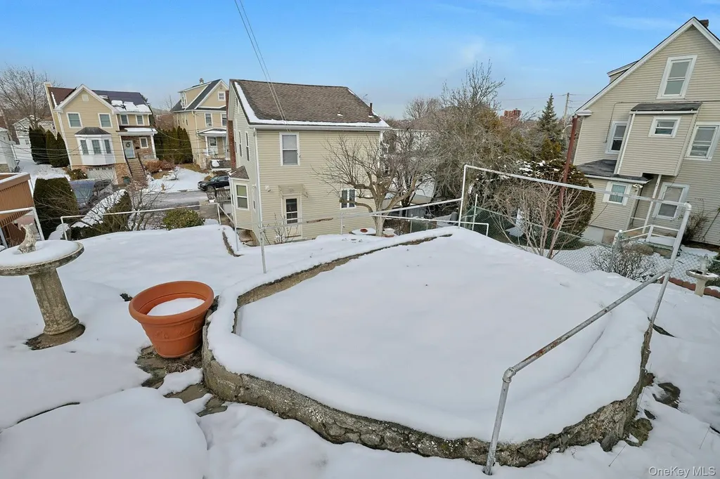 16 Richardson Place Eastchester NY 10709