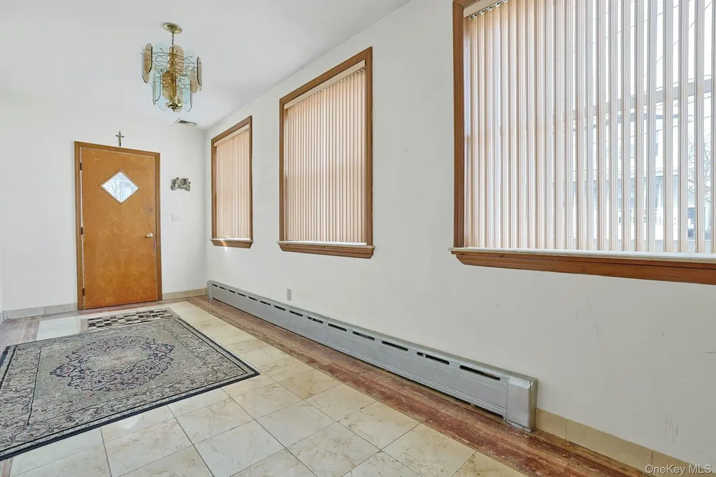 16 Richardson Place Eastchester NY 10709