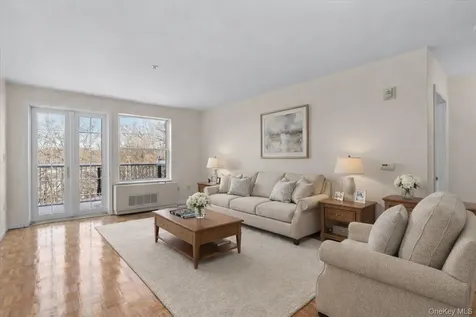 312 Sutton Drive Mount Kisco NY 10549