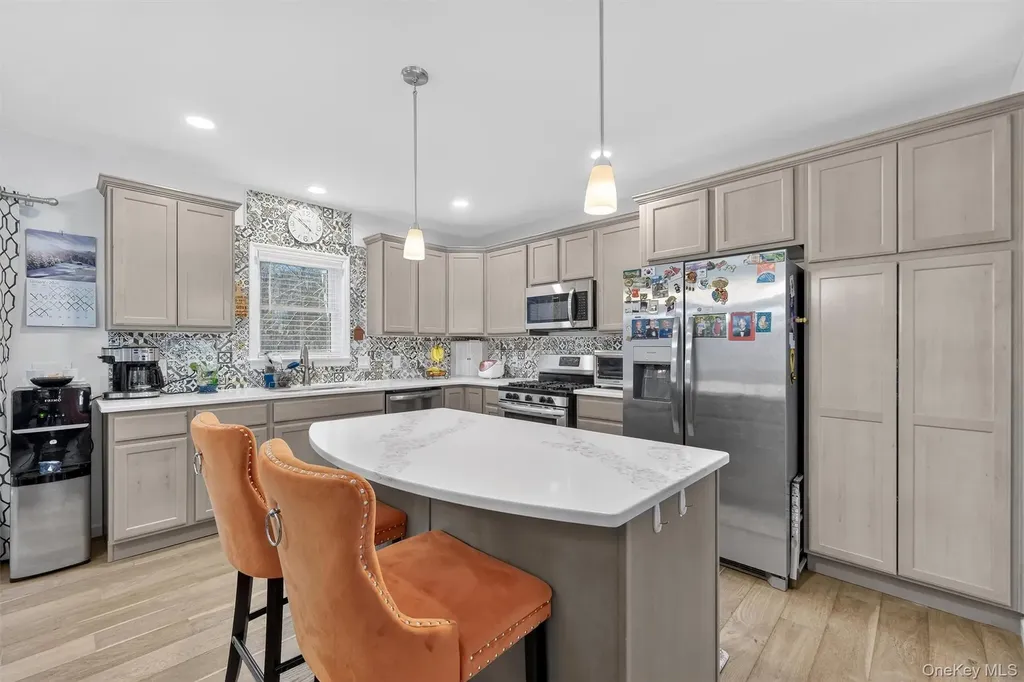 5 Third Street Milton NY 12547