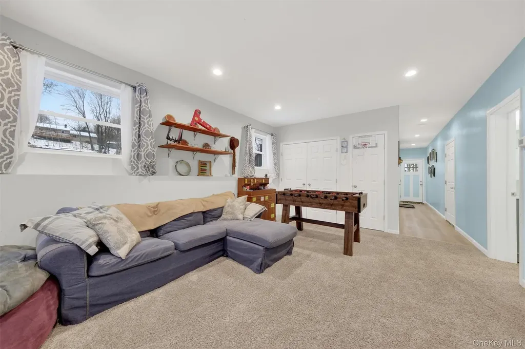 5 Third Street Milton NY 12547