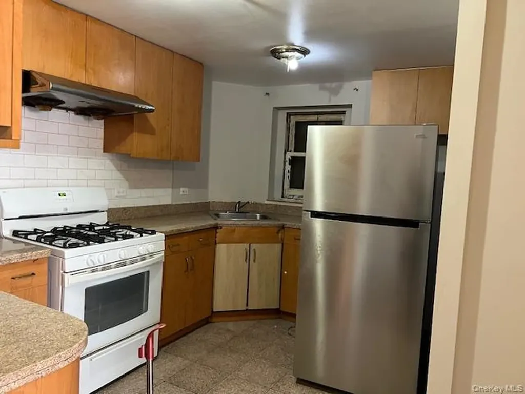 132-59 41st Road Flushing NY 11355
