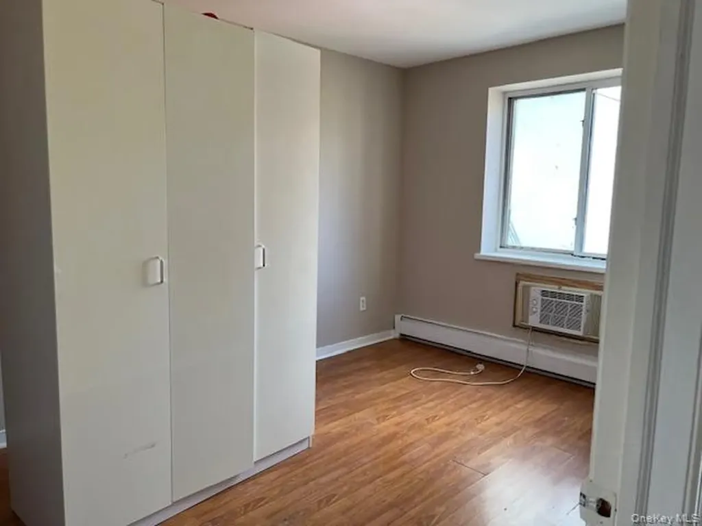 132-59 41st Road Flushing NY 11355