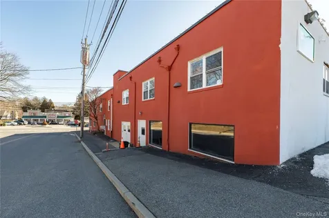 342 Lexington Avenue Mount Kisco NY 10549