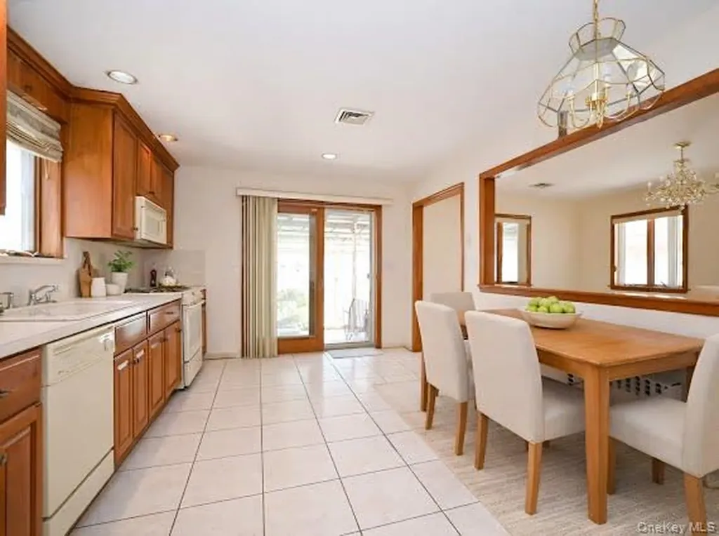 151-52 21st Avenue Whitestone NY 11357