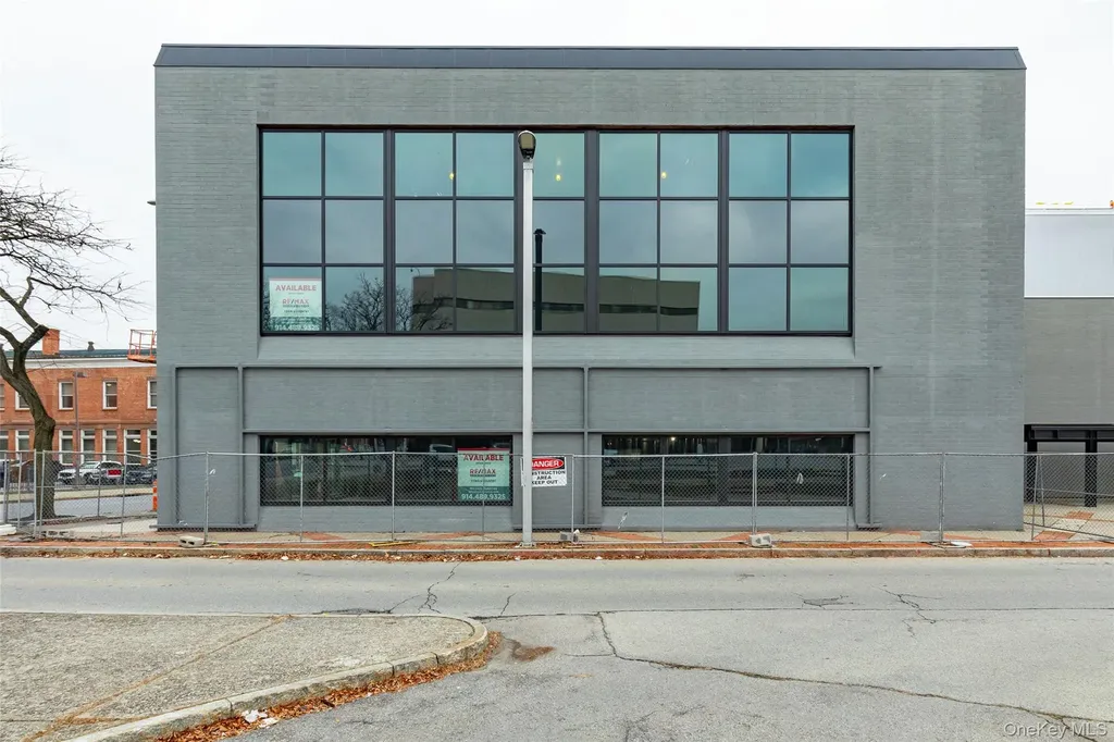 233-237 Main Street Poughkeepsie NY 12601