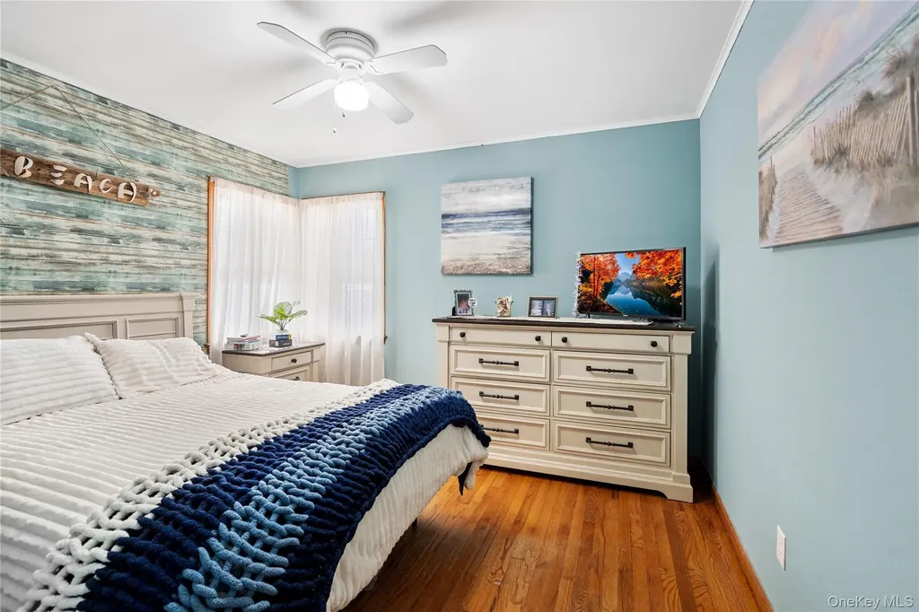 24 Park Place Patchogue NY 11772