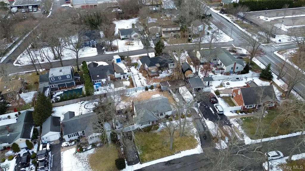 24 Park Place Patchogue NY 11772