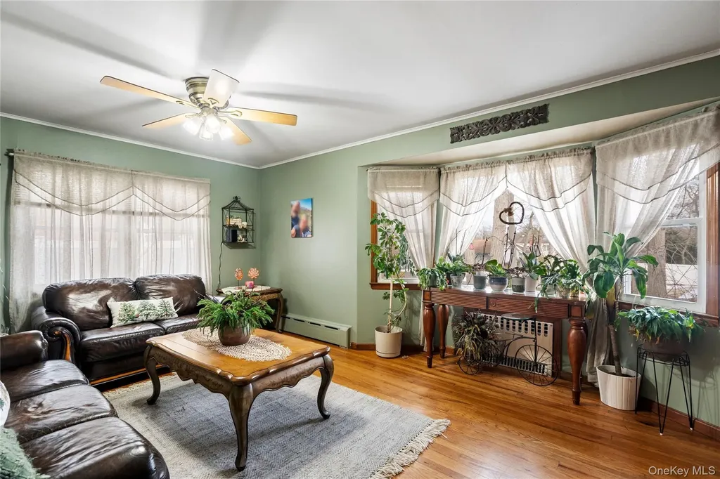 24 Park Place Patchogue NY 11772
