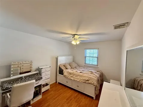 4 Sheila Court Manorville NY 11949