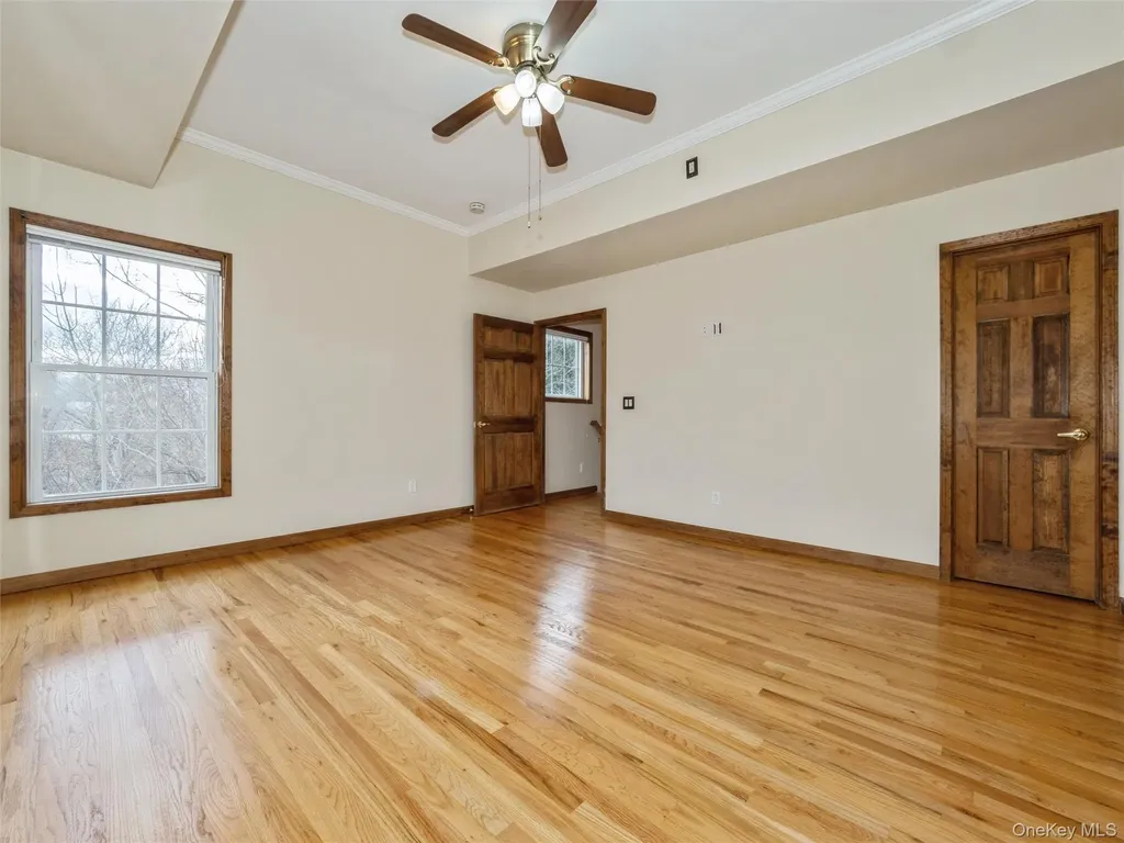 43 Aveonis Court Fishkill NY 12524