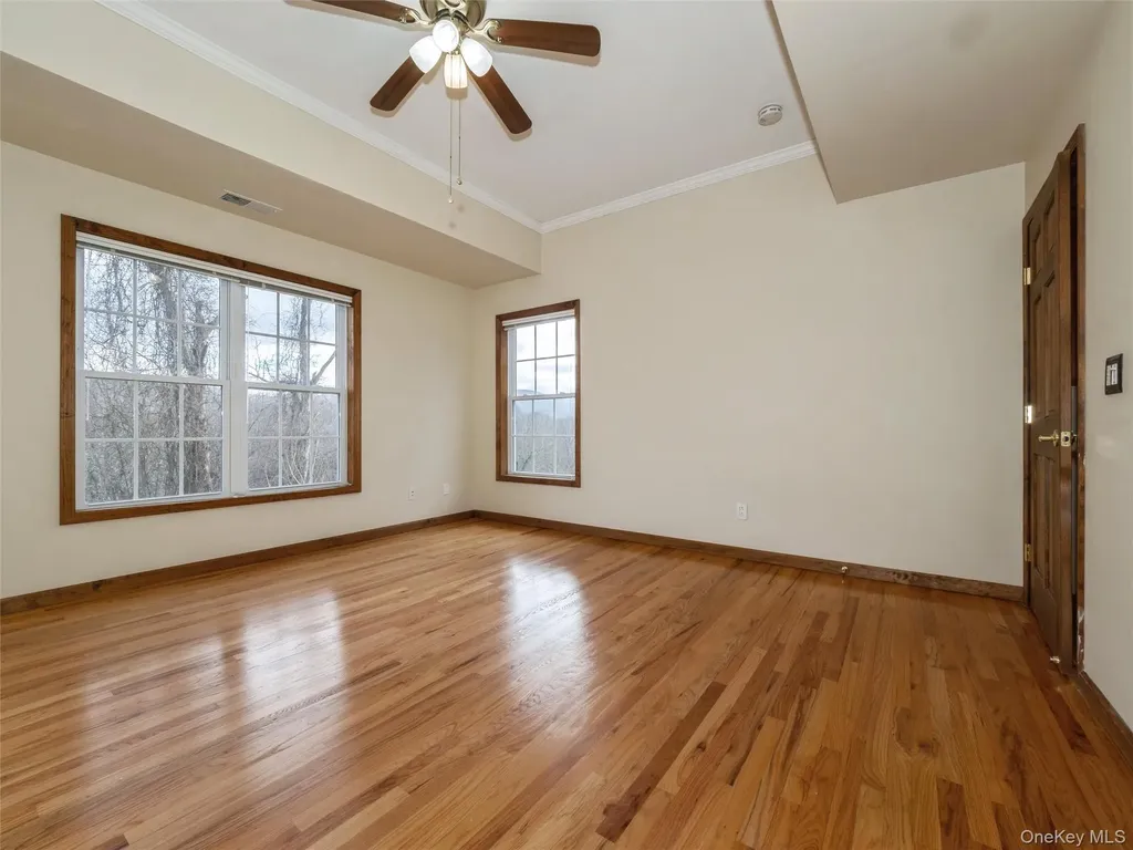 43 Aveonis Court Fishkill NY 12524