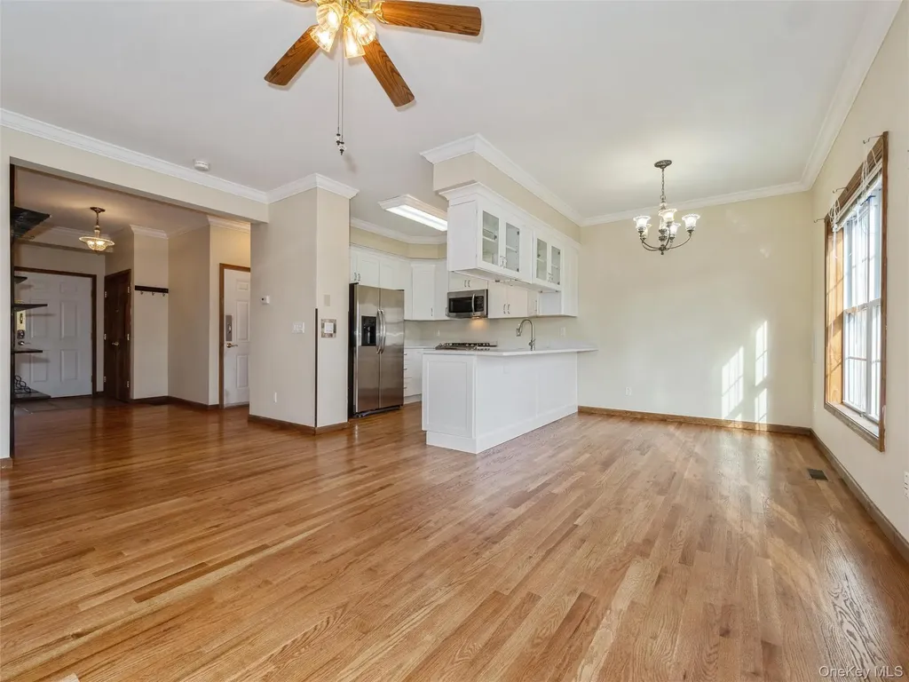 43 Aveonis Court Fishkill NY 12524