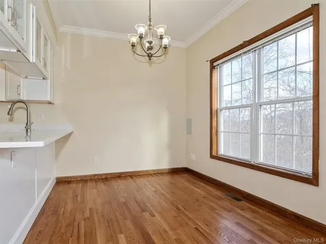 43 Aveonis Court Fishkill NY 12524